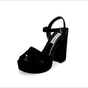 Steve Madden Nessa Platform heel